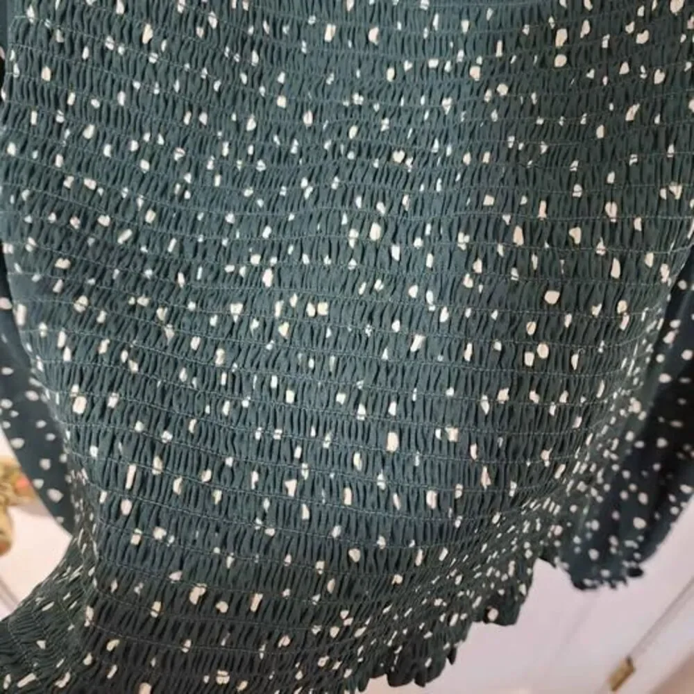 Abercrombie & Fitch blouse size XL